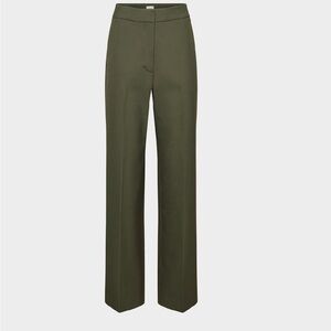 Aritzia Limitless Pant in Re(ssential)